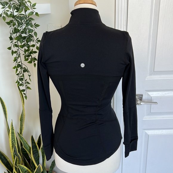 Queenie Ke Black Zip Up Athletic Jacket with Zipper and Thumb Holes Sz XS - Picture 5 of 12